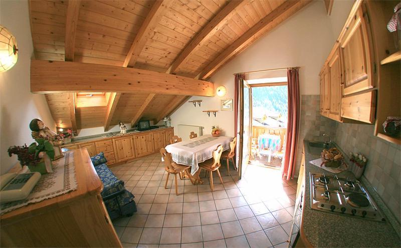 Appartamenti Majon Ladina Vigo di Fassa Værelse billede